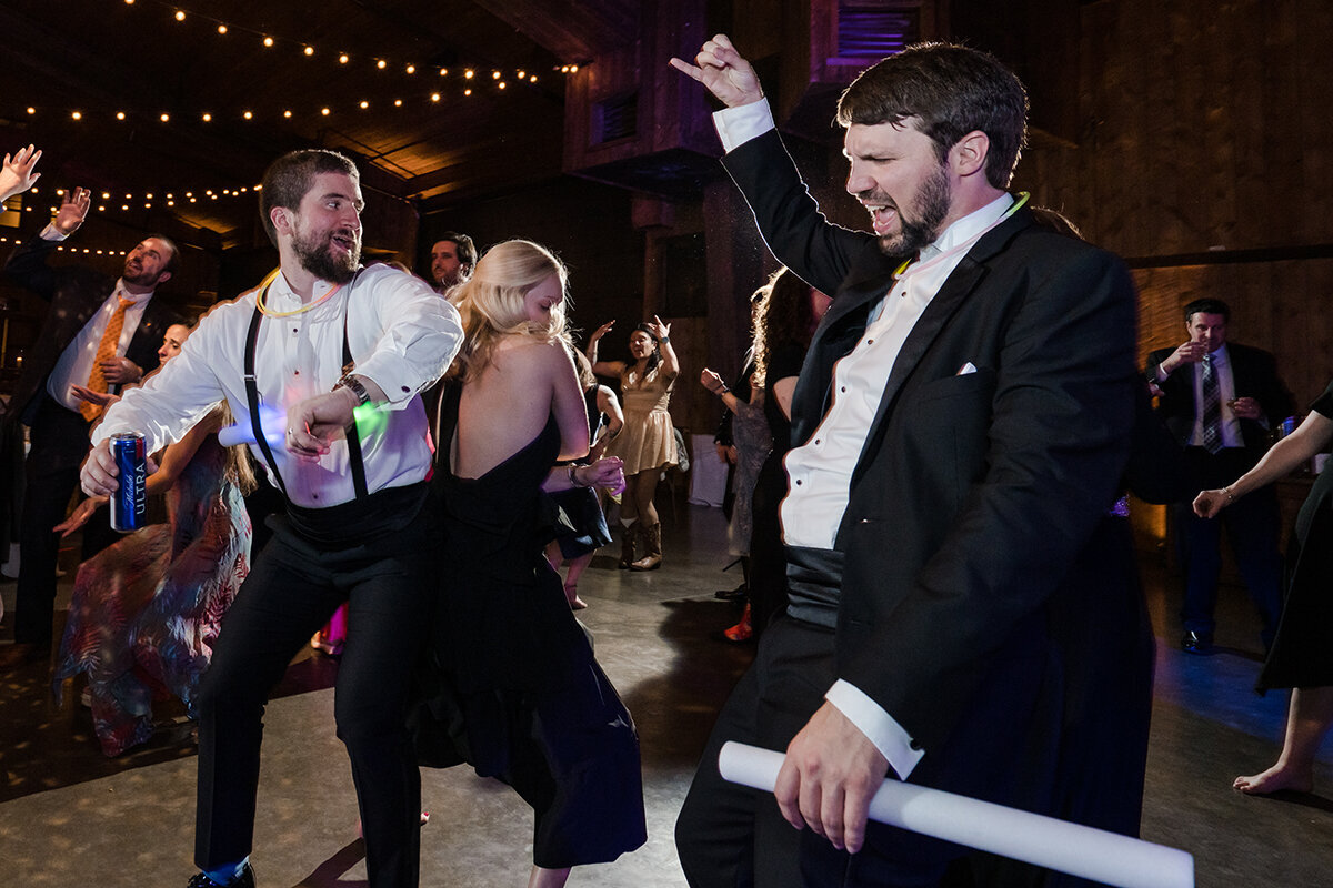 funniest wedding dancing photos