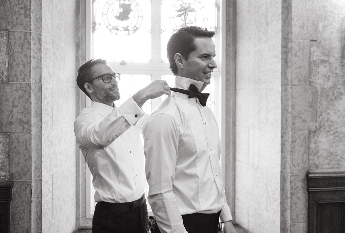 groom-groomsmen-bowtie-elegance-banff-wedding