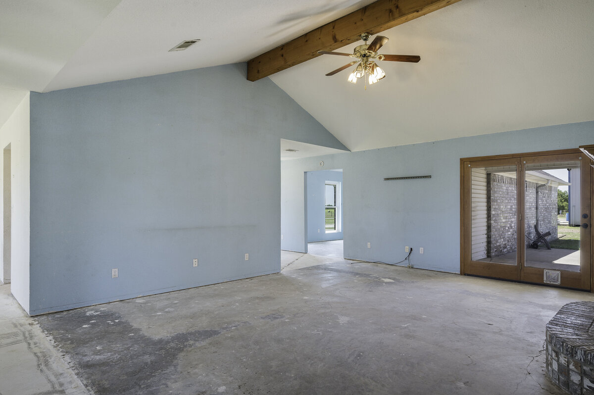 11087Chisum-3