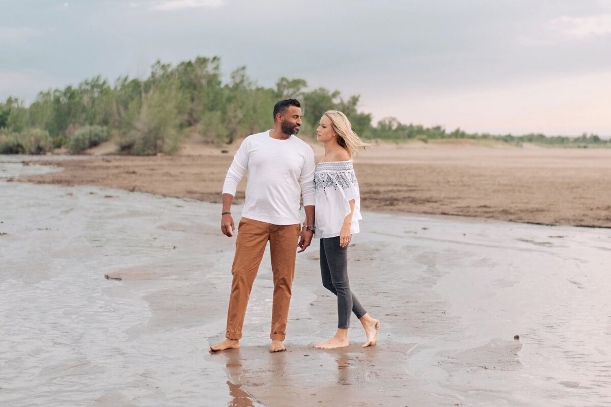 sanddunes_colorado_engagement_photo13