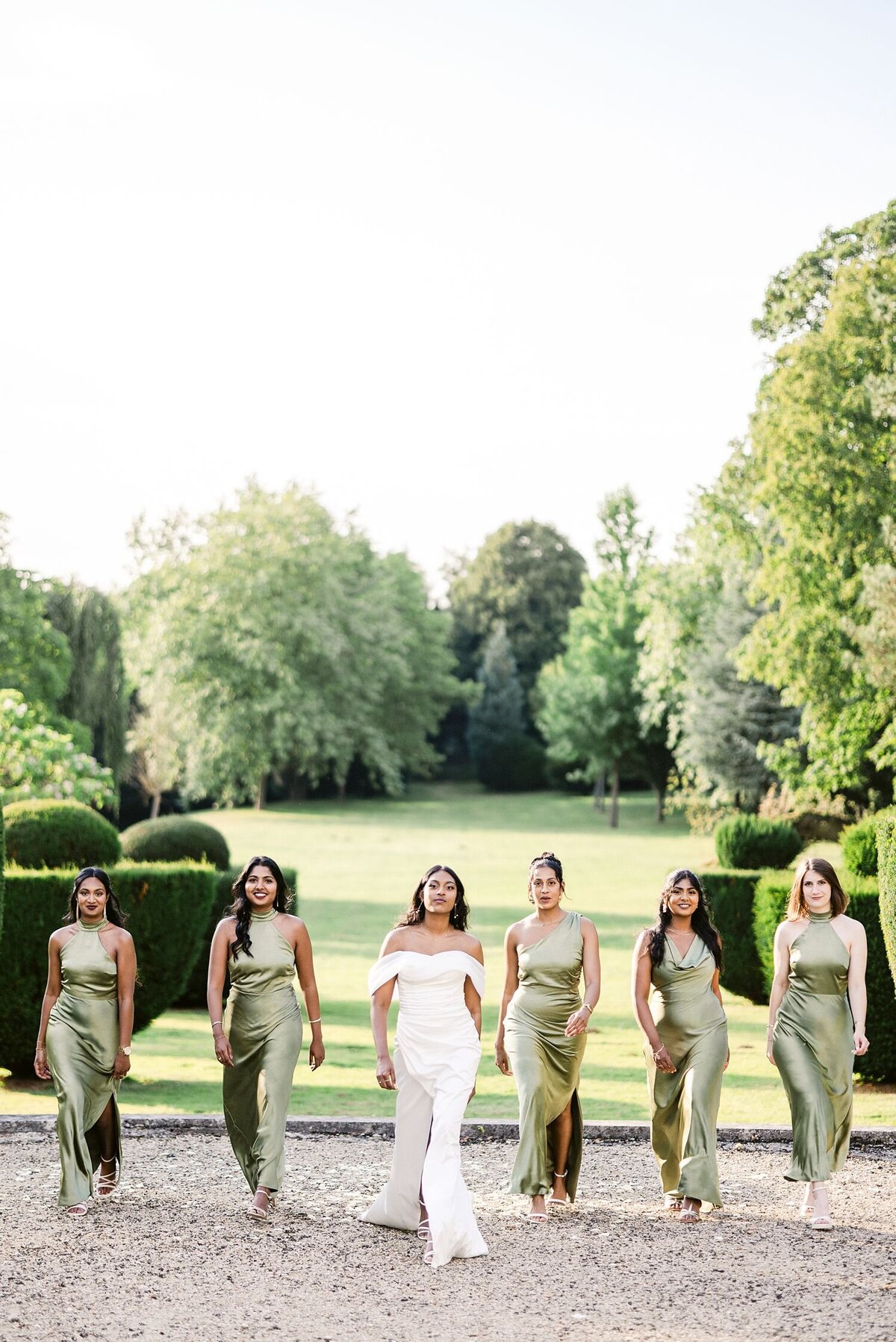best-wedding-photographer-paris-luxury-romantic