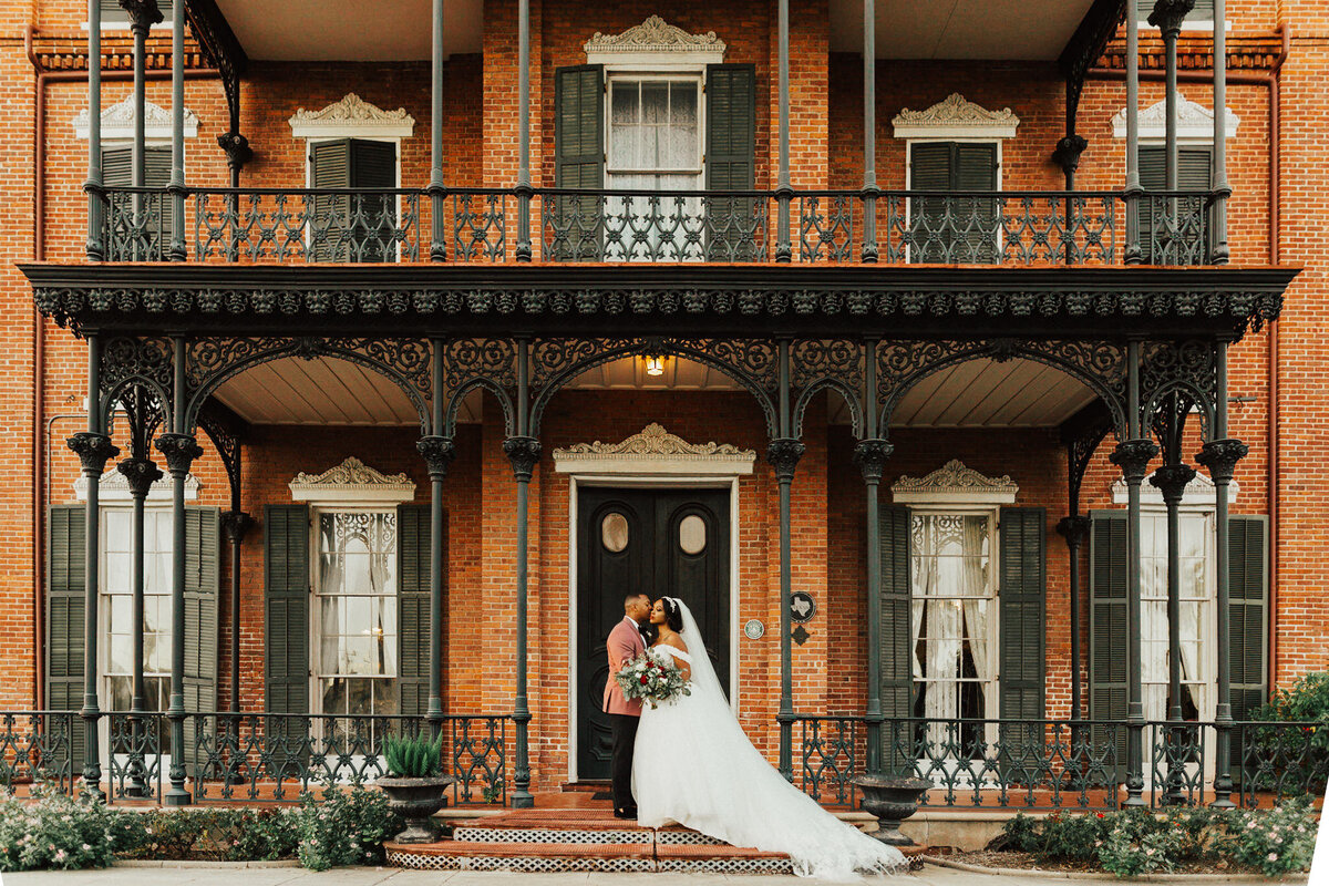 Ashton_villa-galveston_wedding_kattch_weddings-8