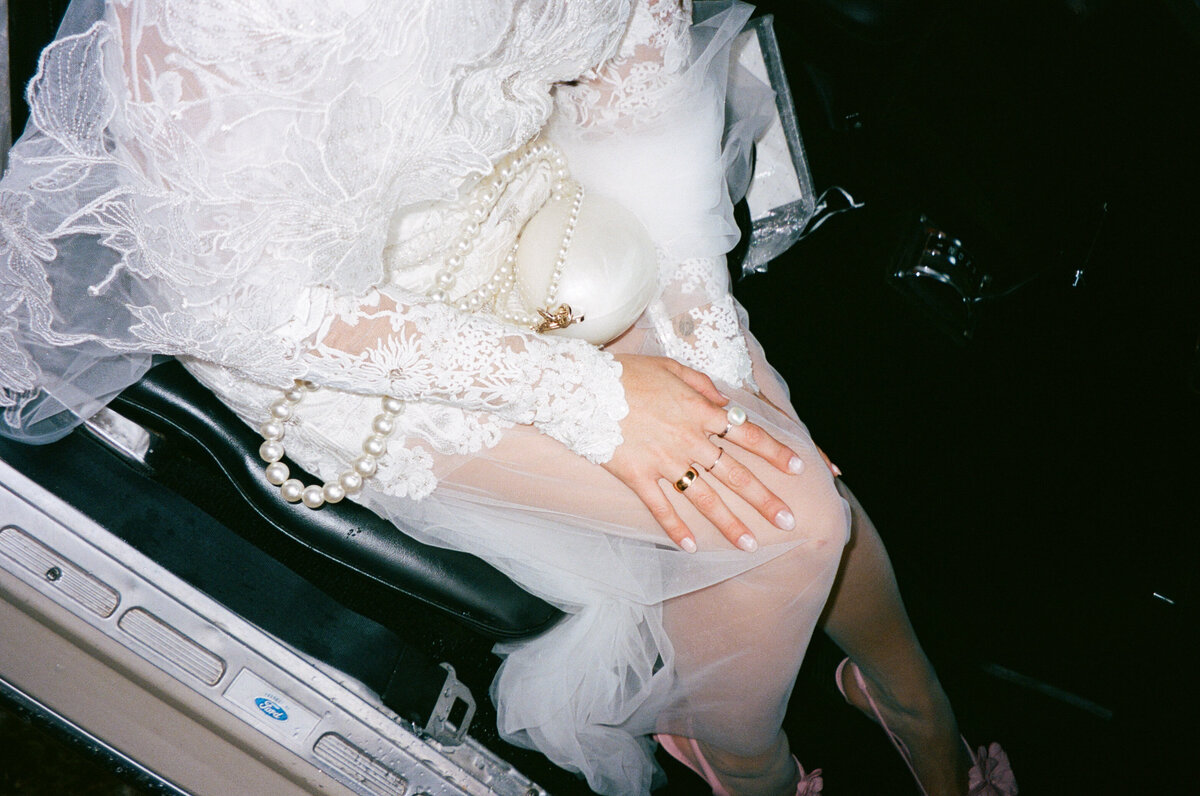 eureka-springs-wedding-ashley-ricardo-film-55