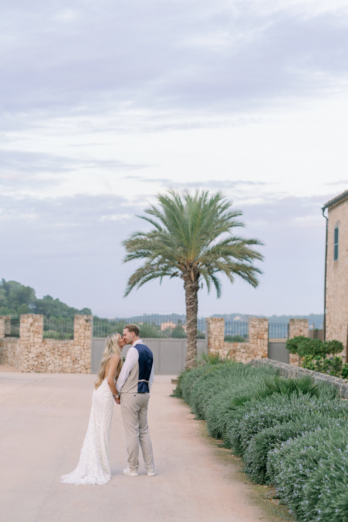 CoCo Jones Photography_Destination Wedding Photographer_Hotel Rural Es Riquers Mallorca-119