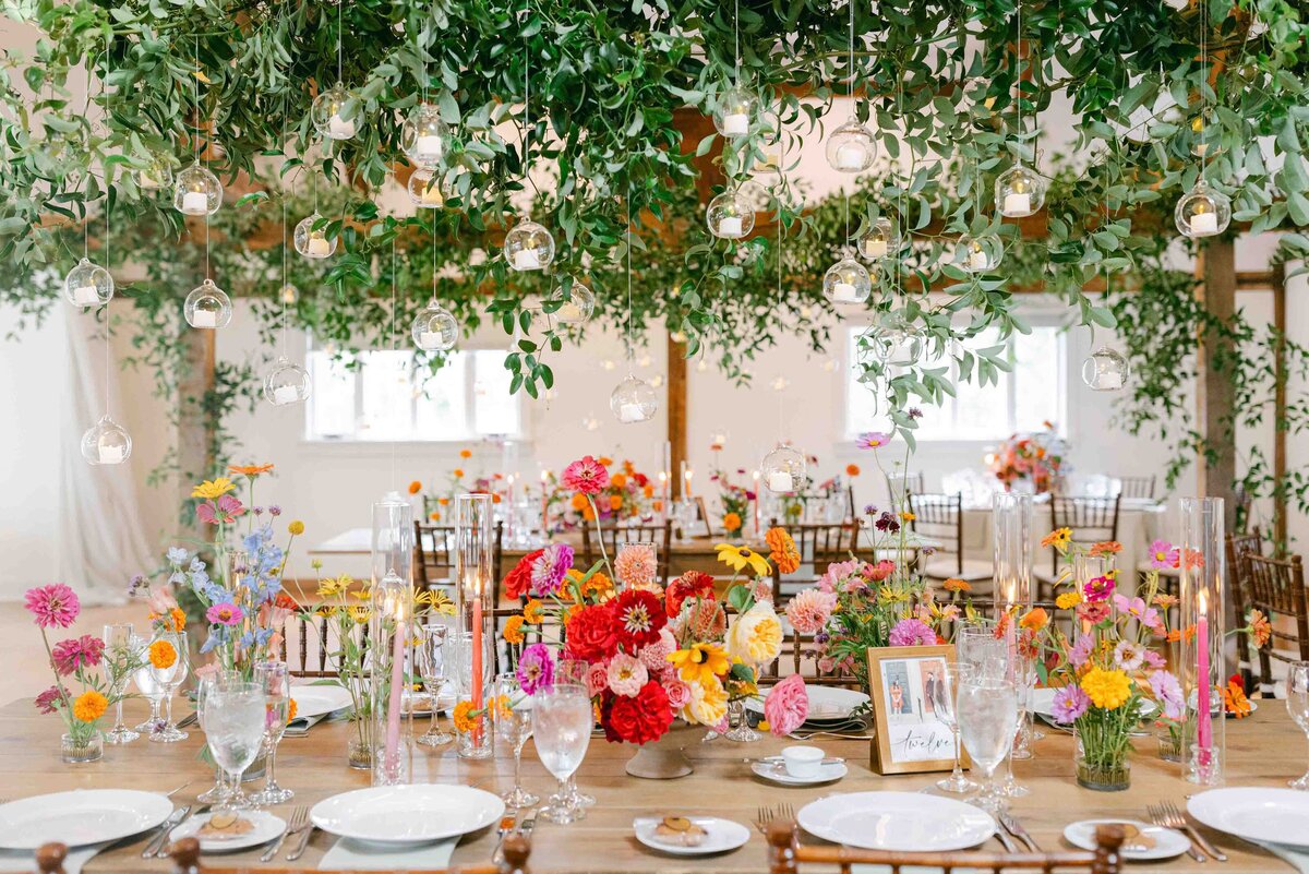 summer-colorful-wedding-florals