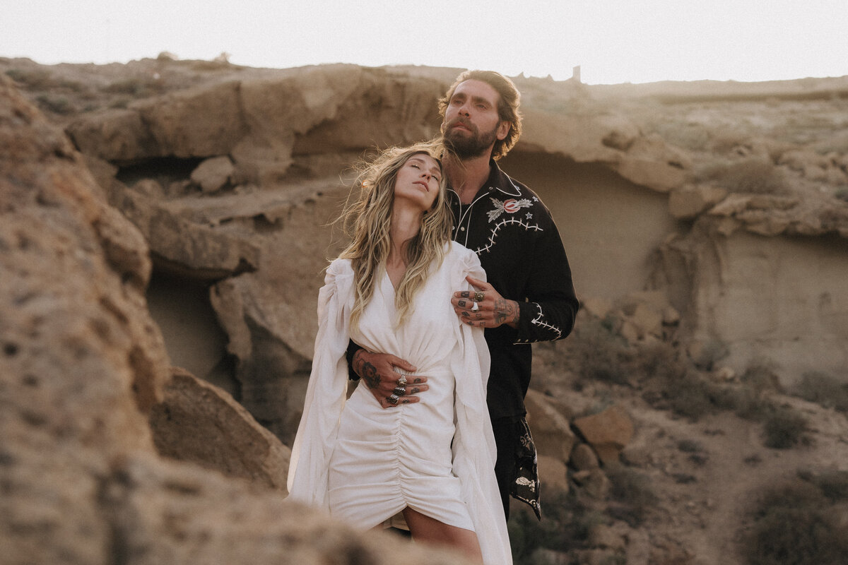05245-Lisa Roeder Photography - Tenerife Elopement