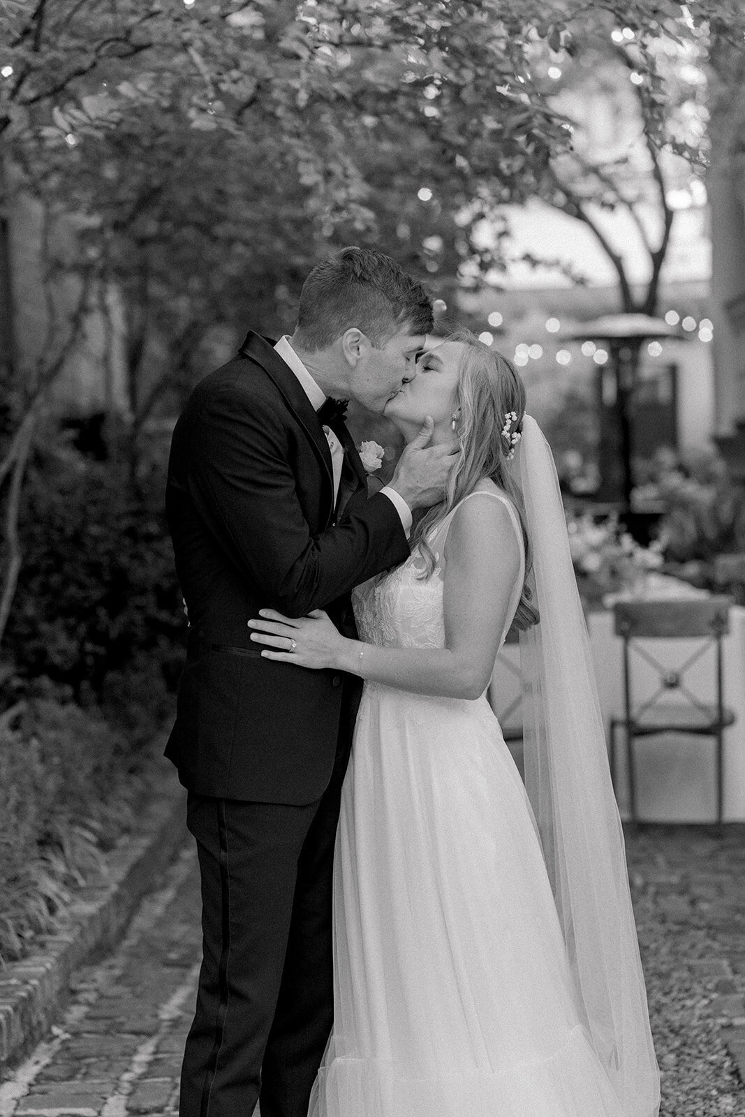 Onufer_Wedding_Parsonage_House_Kailee_DiMeglio_Photography-910