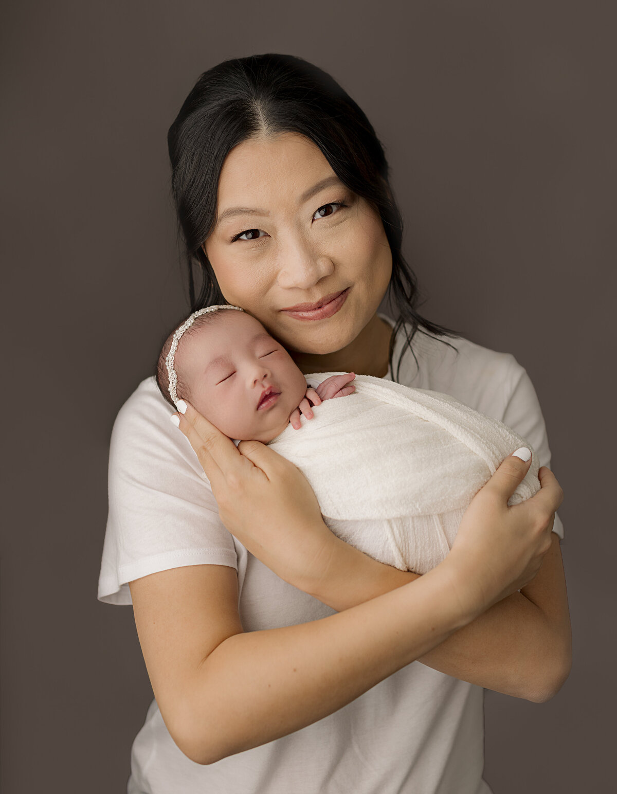 mom holding newborn