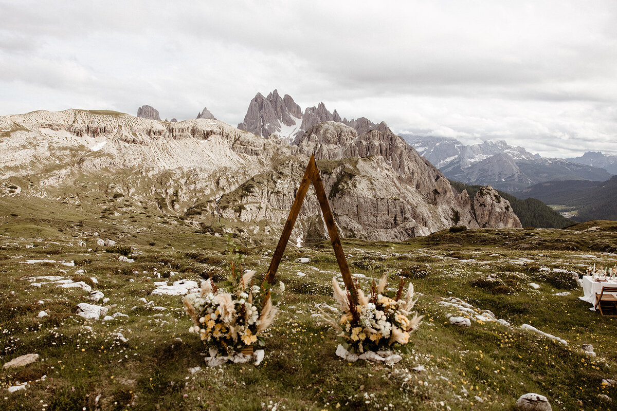 Dolomites-dallinhassard-1648
