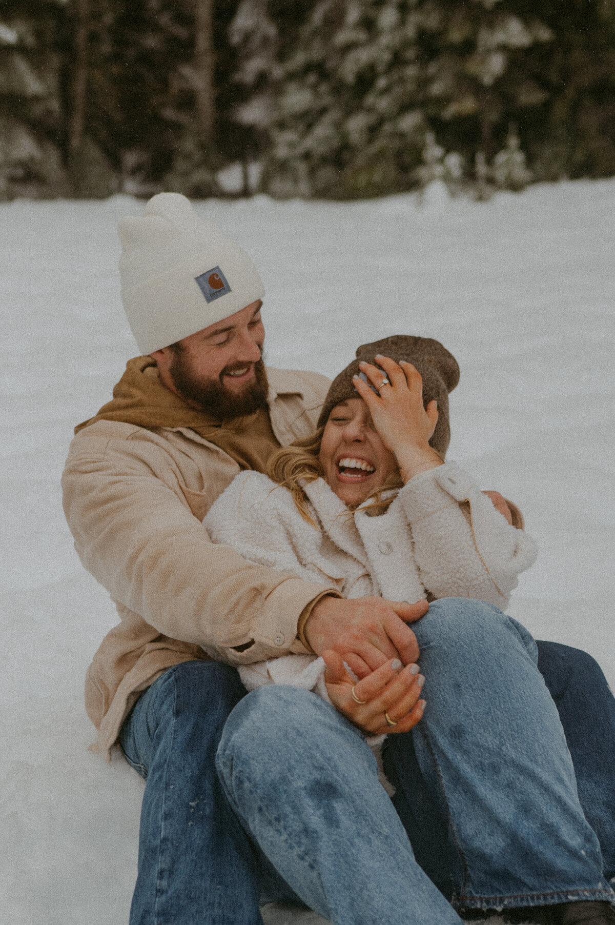 Oregon-Snow-engagement-photos-40