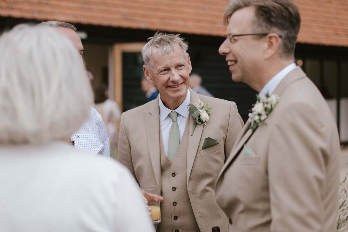 suffolk-wedding-photographer-e&j45