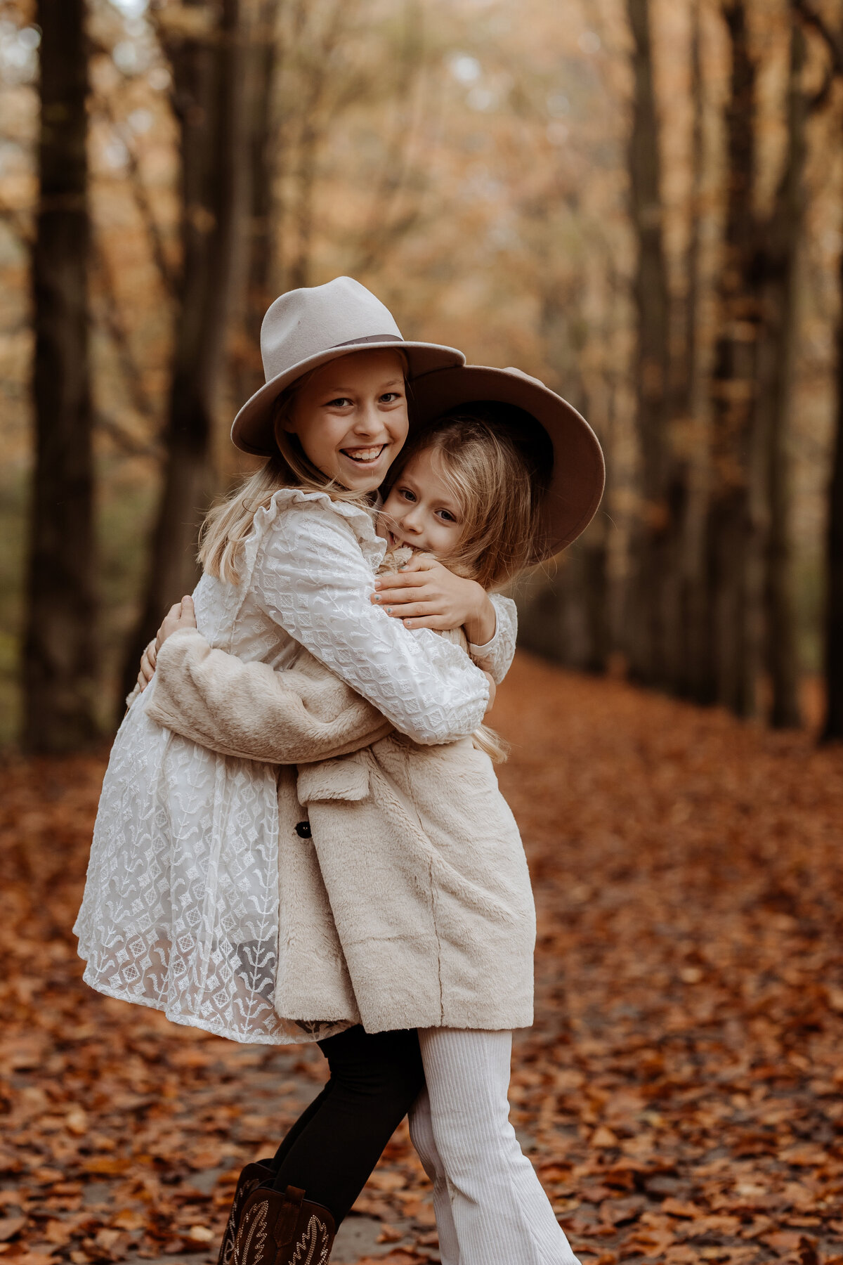 Gezinsfoto-in-de-herfst-Susanne-Moerland-Fotografie