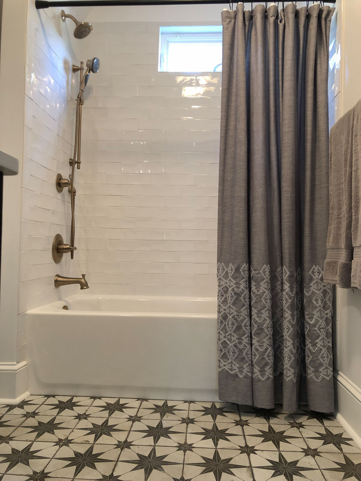 client-bathrooms-historic-renovation-heather-homes12
