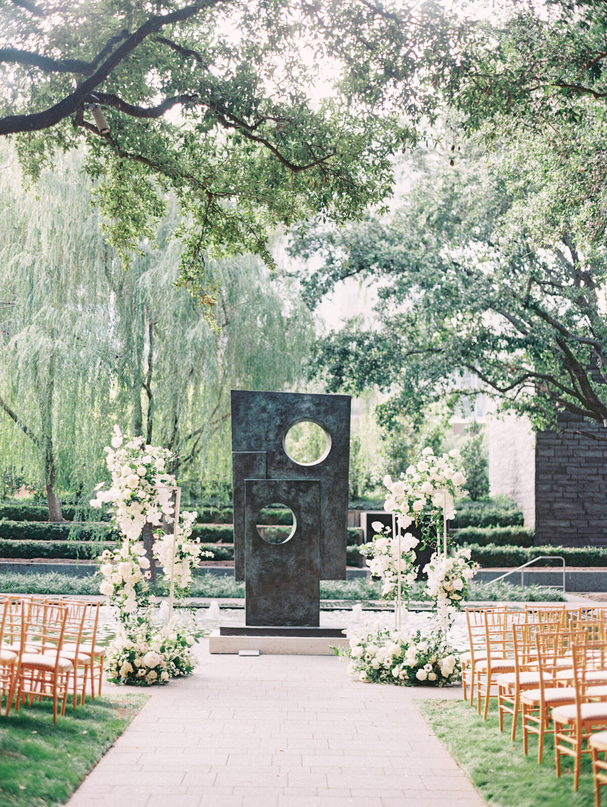 Nasher Sculpture Center Dallas Wedding 740