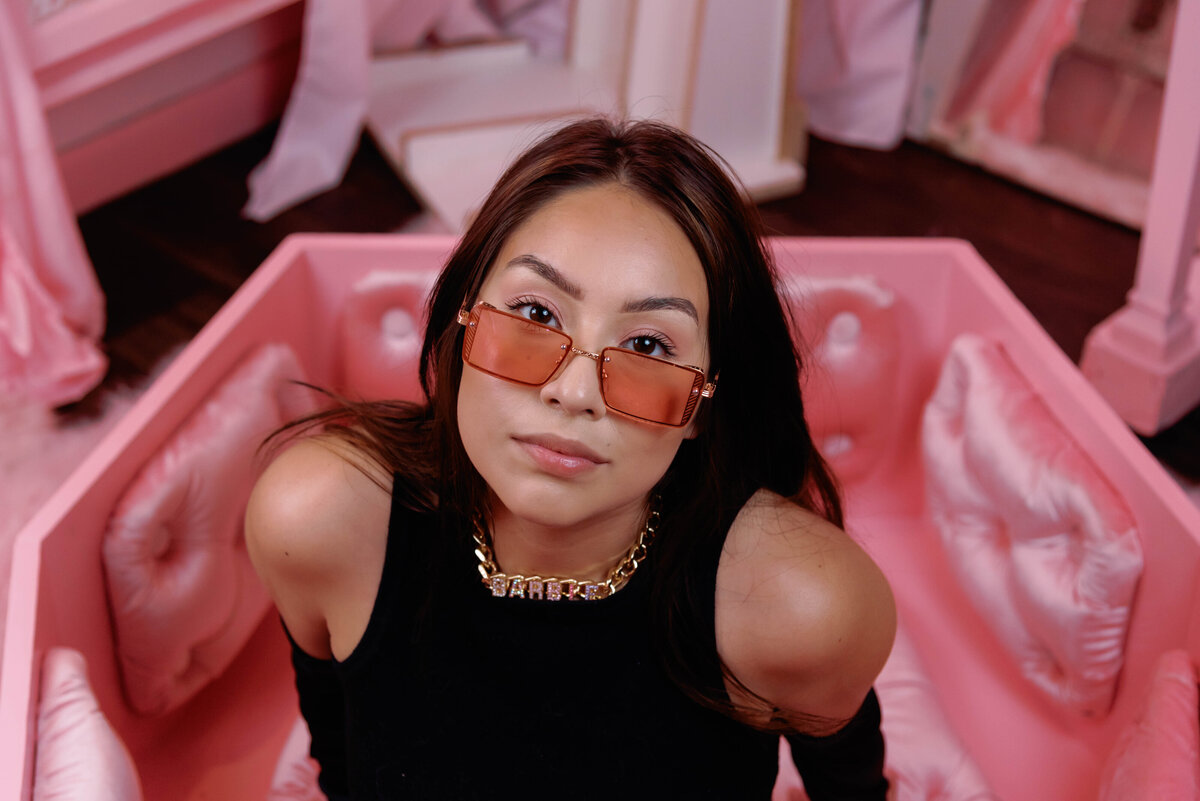 Dallas Dollhaus Pink Coffin-52