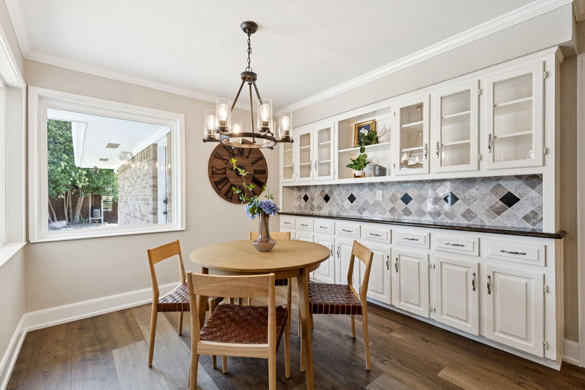 31-14420Overview_031