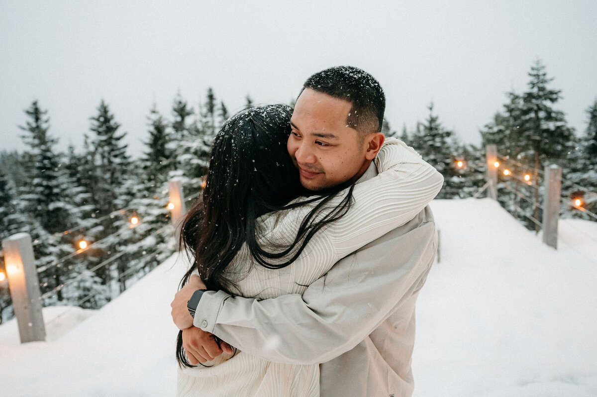 S-R_Winter-Elopement-Quebec-196