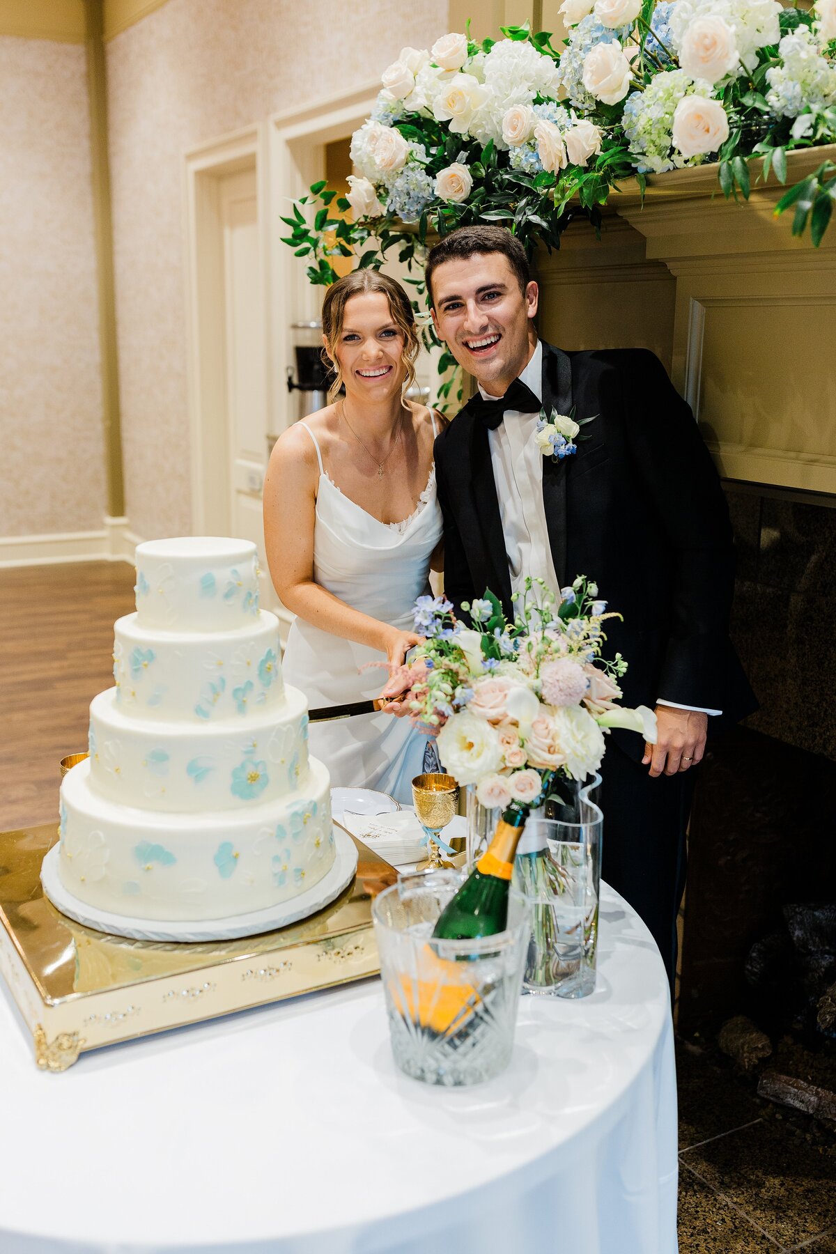 Bella_Dylan_Wedding-1618