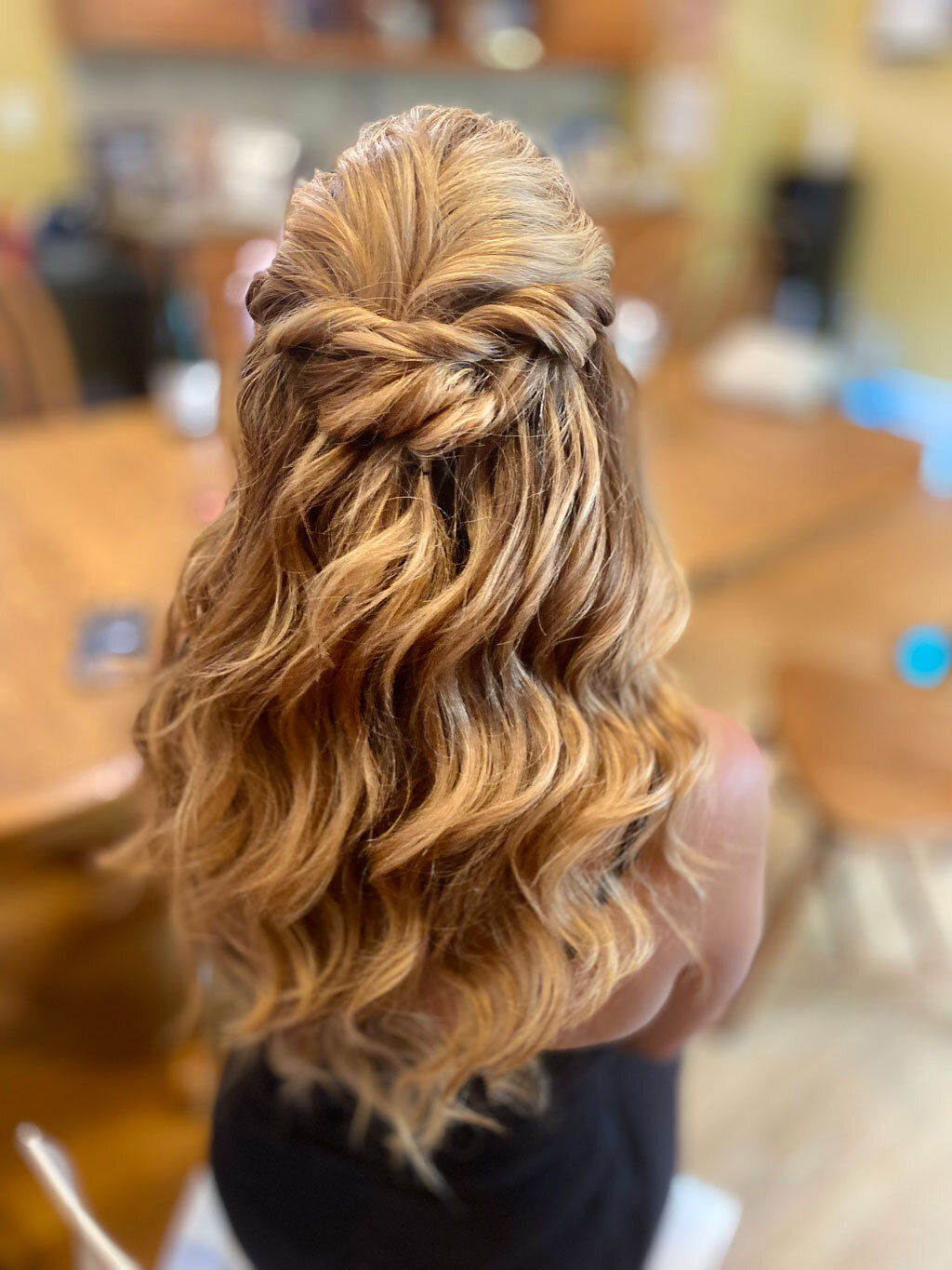 shelton-ct-bridal-hair-look-book-blonde-back