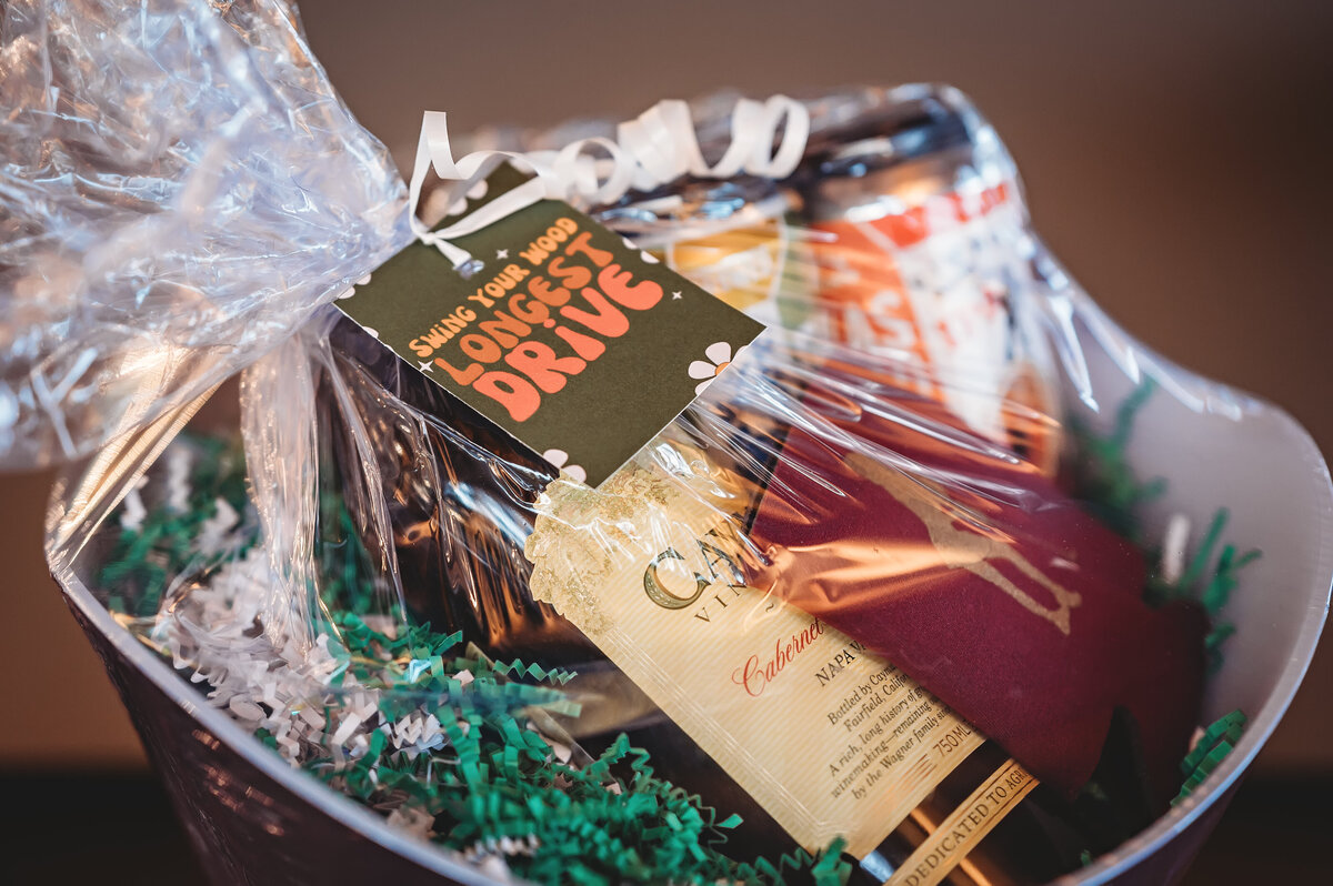 MirandaLongoriaPhotography_SwingYourWood_GiftBags