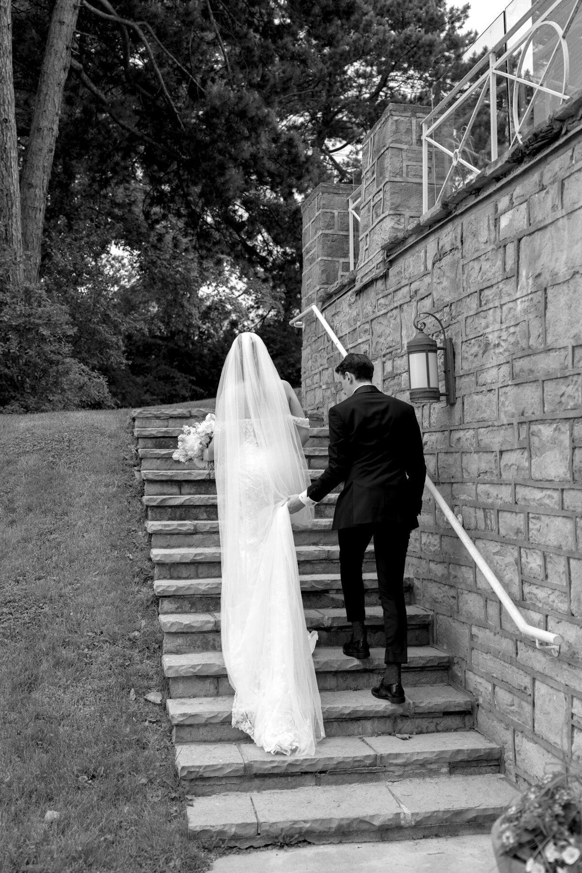 Nicole & Lucas Wedding Samples-174