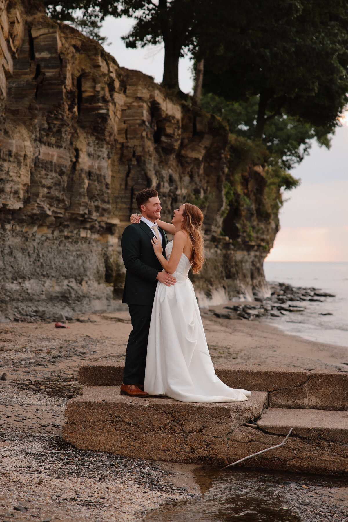 gabby-mike-buffalo-wedding-day-32