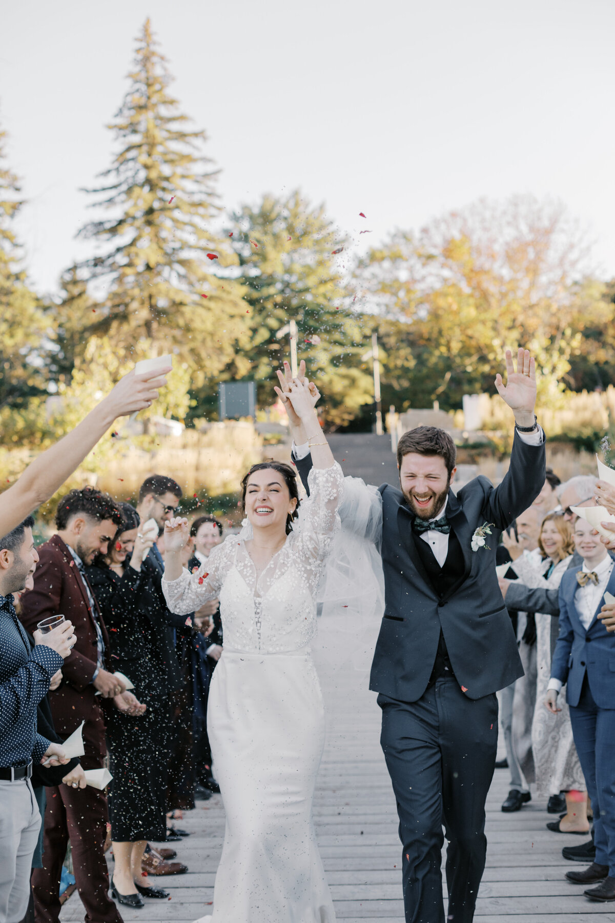 Gabriella & Connor Wedding Sneak Peeks-85