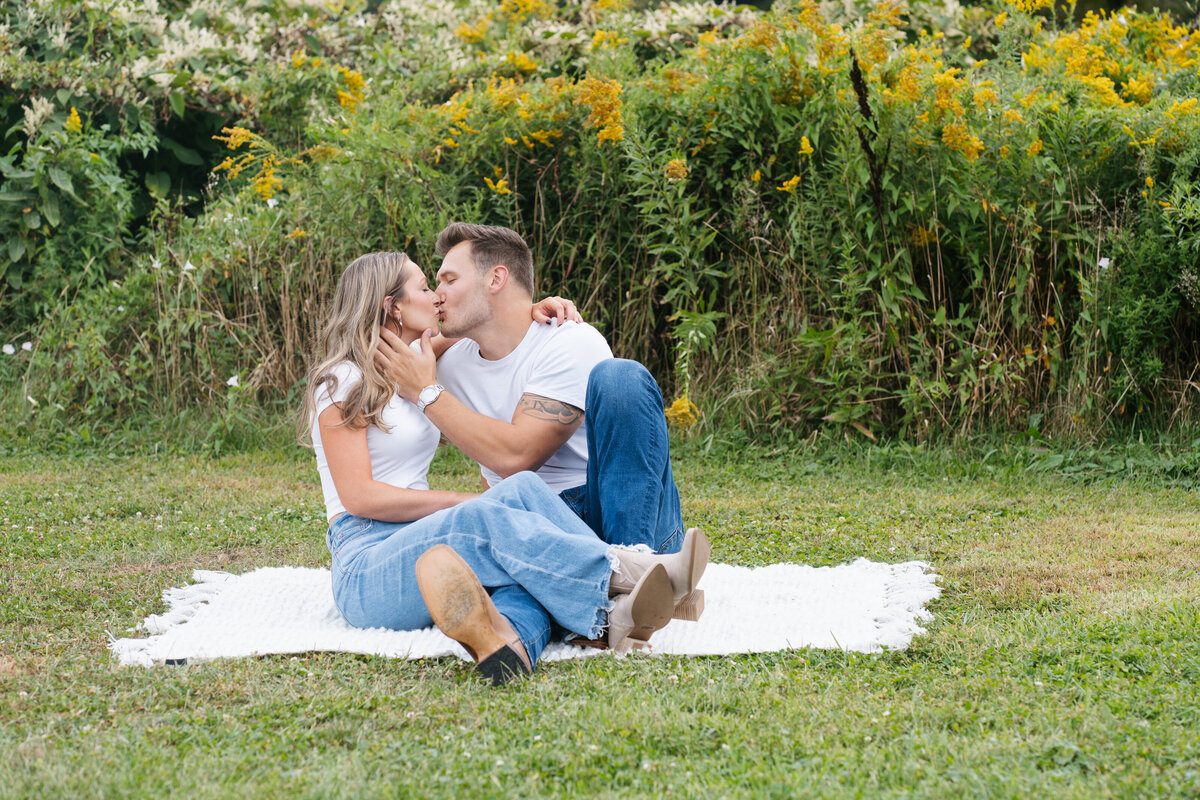 Boston engagement photographer capturing authentic, romantic moments in iconic city and scenic outdoor locations. Timeless, candid, and artistic storytelling for couples in love.