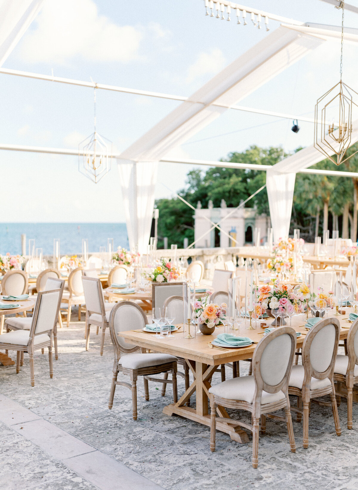 dinner reception with oceanfront views on Vizcaya terrance