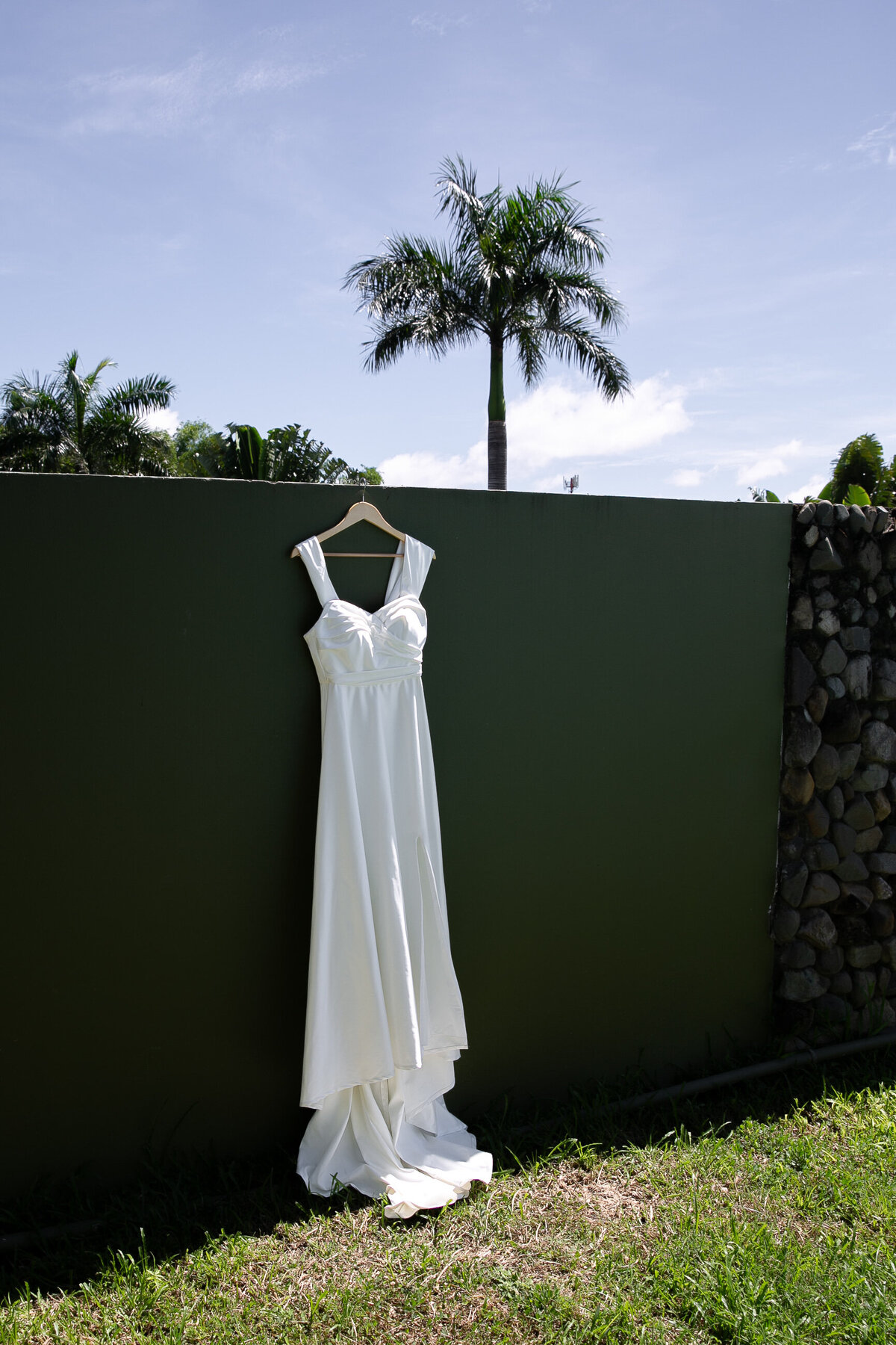 GettingReadyBride_ohdarlingcreativestudio_78