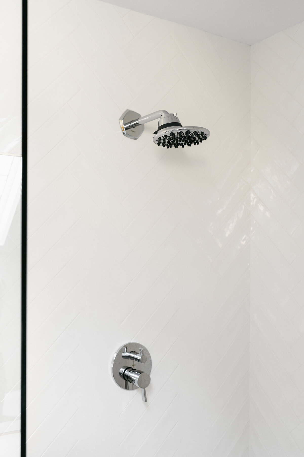 Bathroom and Mudroom Remodel Photoshoot-15