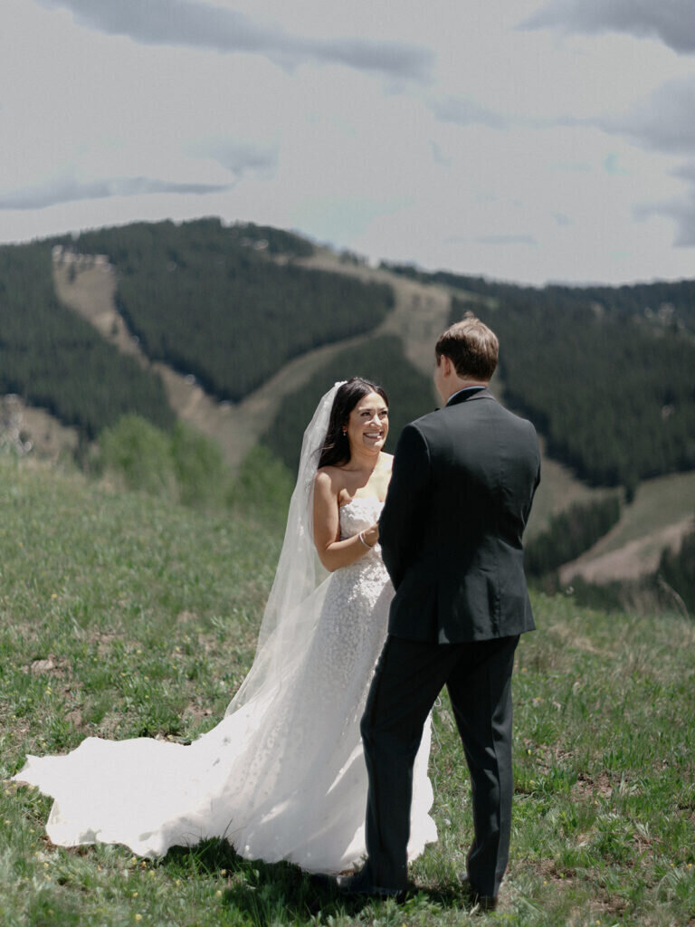 Calluna-Events-Vail-Wedding-Ceremony-First-Look-1-768x1024