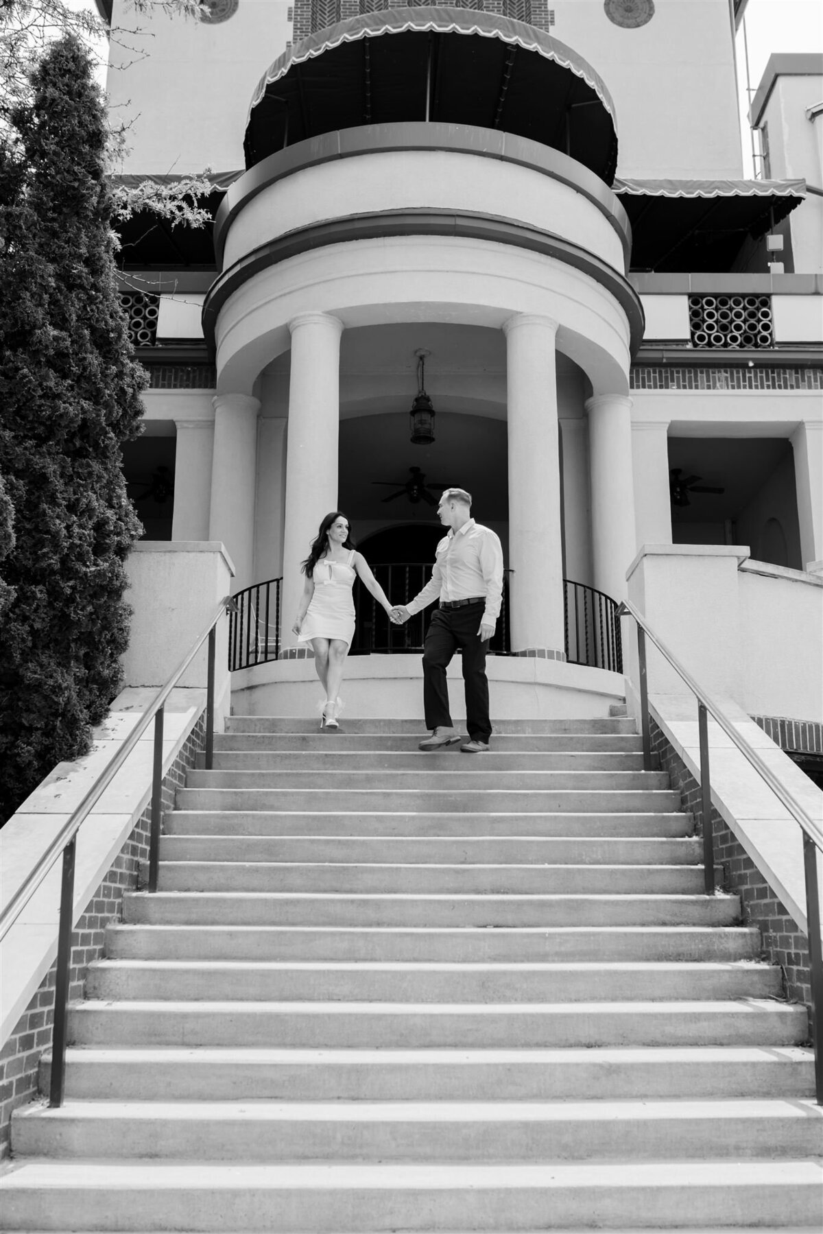 DETROIT-WEDDING-PHOTOGRAPHER-CAPTURED-BY-KELSEY-YACHT-CLUB-ENGAGEMENT-EA-5_websize