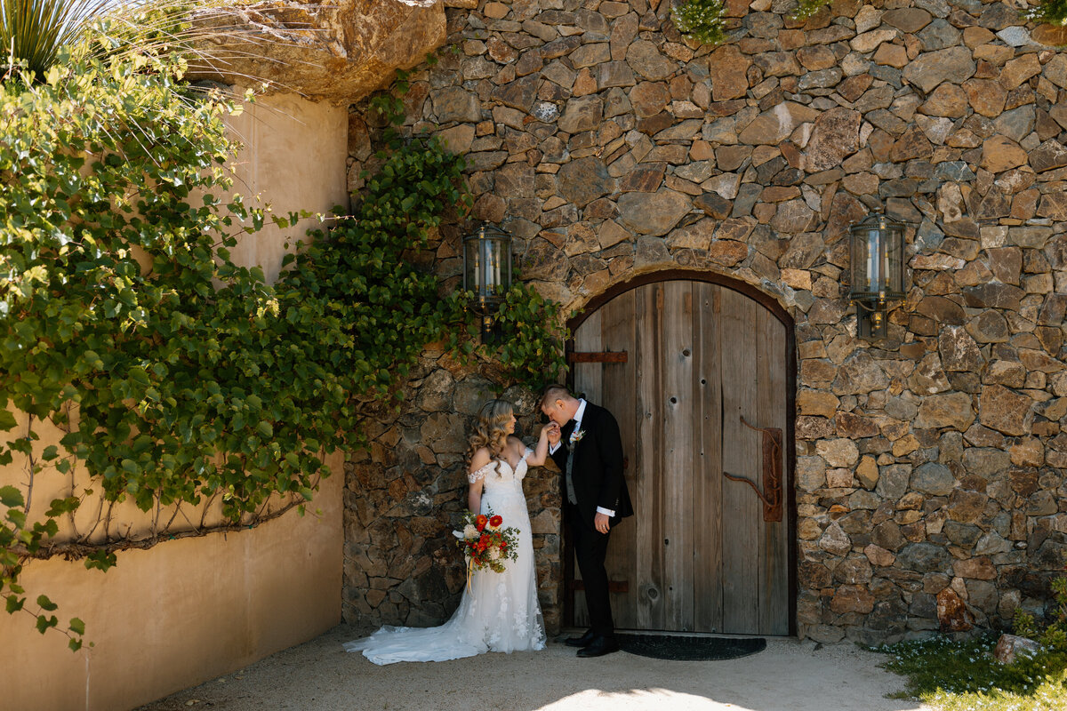 C+J_PREVIEWS_KAYLAESPARZAPHOTOGRAPHY-32