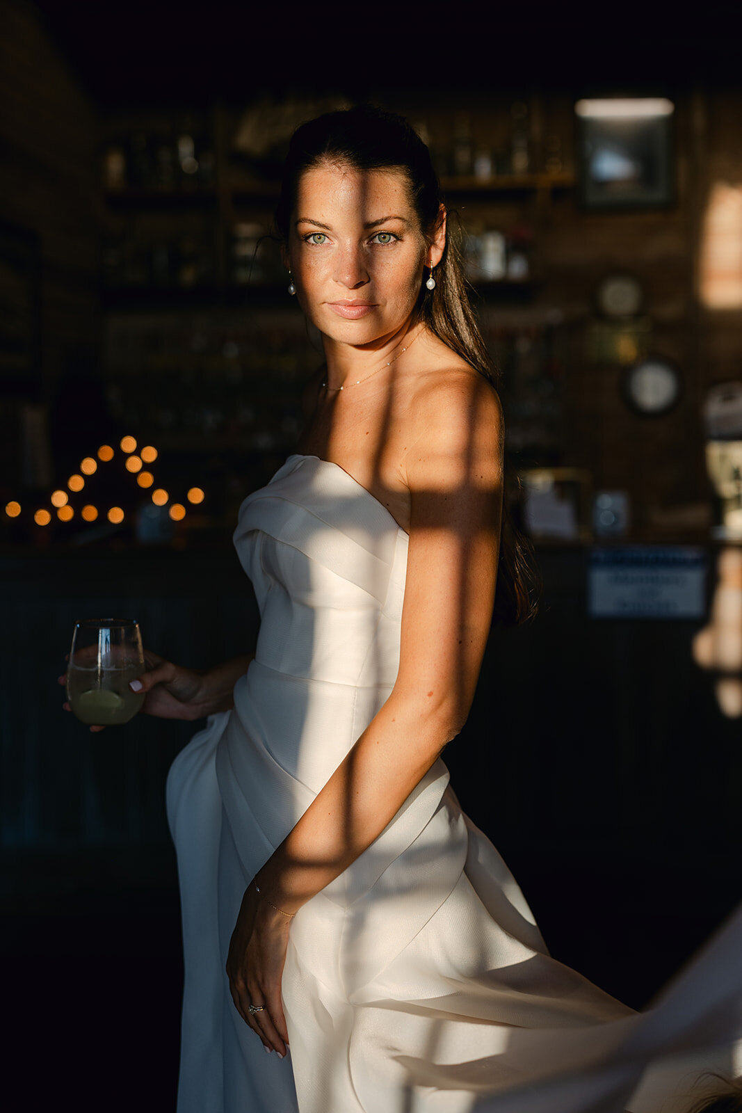 MarthasVineyardWedding_Cocktail_AbbeyAsh_SamBrooks-165