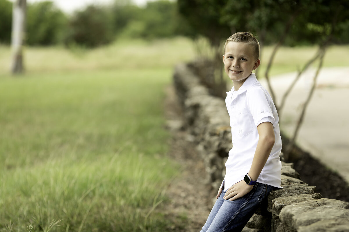 Fort-Worth-family-photographer-chunky-monkey-40