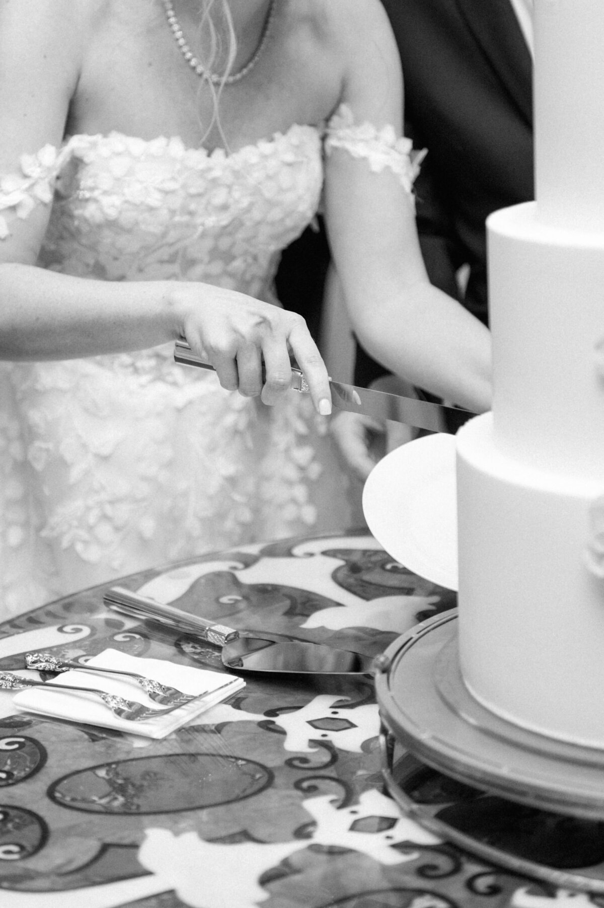 ShannonEmerson-married-HFP-121