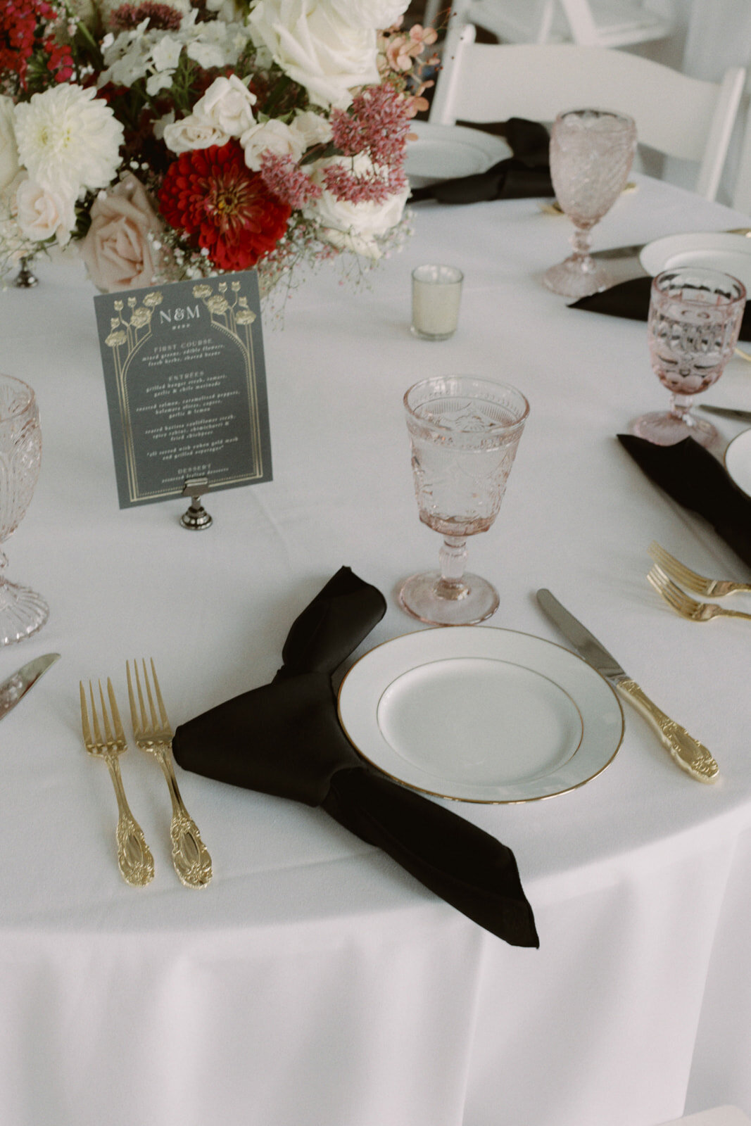 wedding-place-setting-art-nuveau-deco