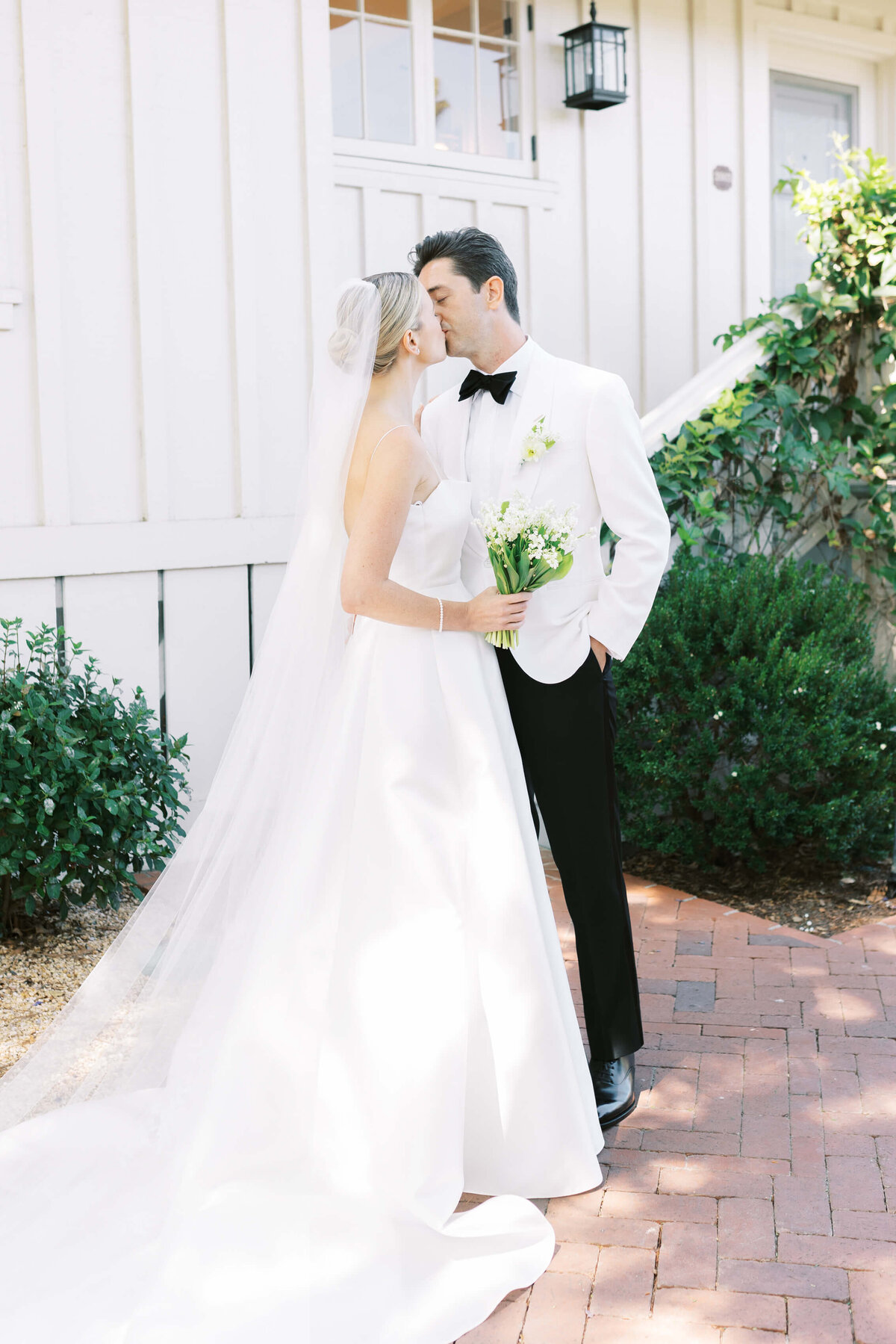 Lisa-Leanne-Photography_Belmond-El-Encanto-Wedding_Santa-Barbara-Wedding-Photographer_Southern-California-Wedding-Photographer_14