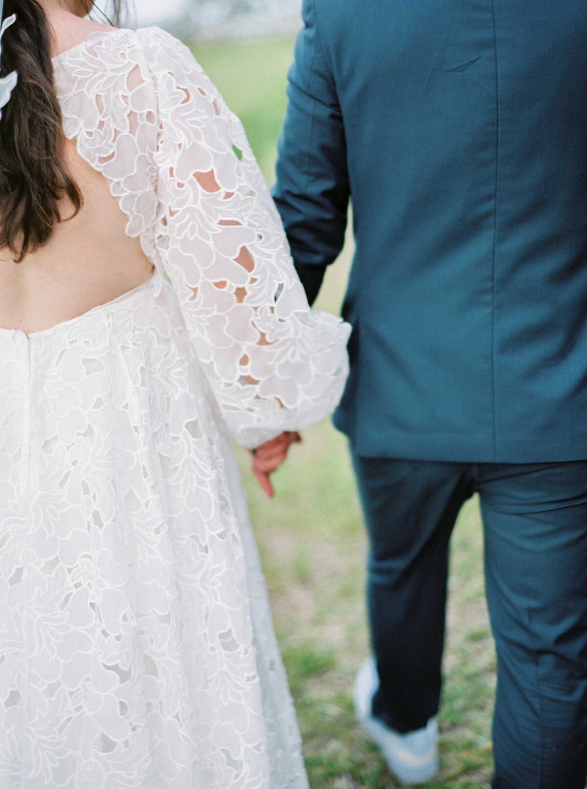 Emily March Photography Wilmington, North Carolina and Destination Wedding Engagement Photographer Heirloom Photography for Memorable Gatherings Light Airy Sentimental Imagery Images Weddings WeinsWedding_0646