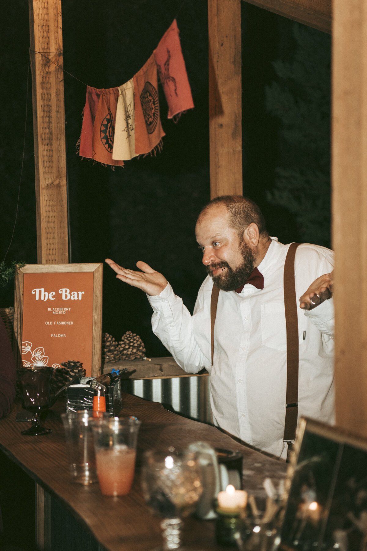 _1_K&D_70s_Eclectic_Micro_Wedding_-404