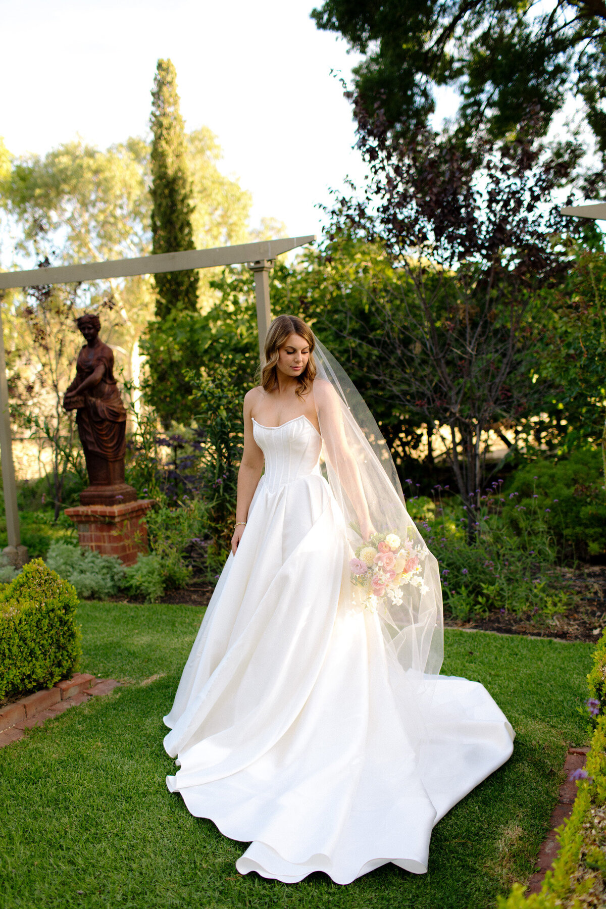 sophie-damo-wedding-809