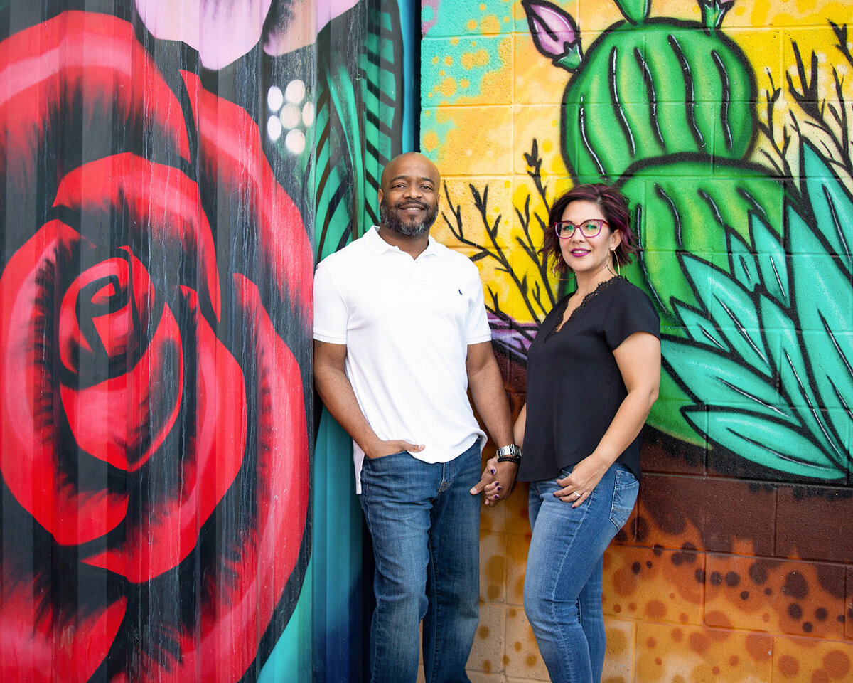 DePoy Studios photograiphing couples in the art districe of Phoenix.
