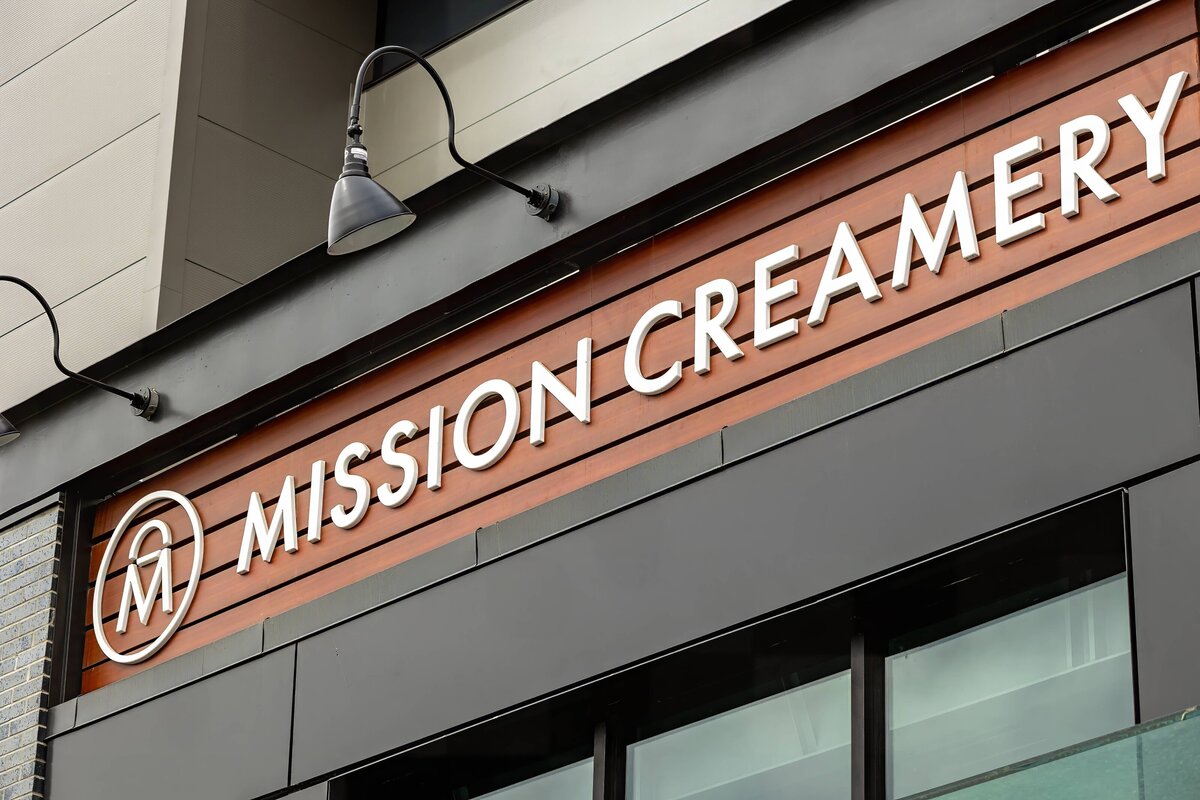 MissionCreameryAqua--SticksandStones---0100