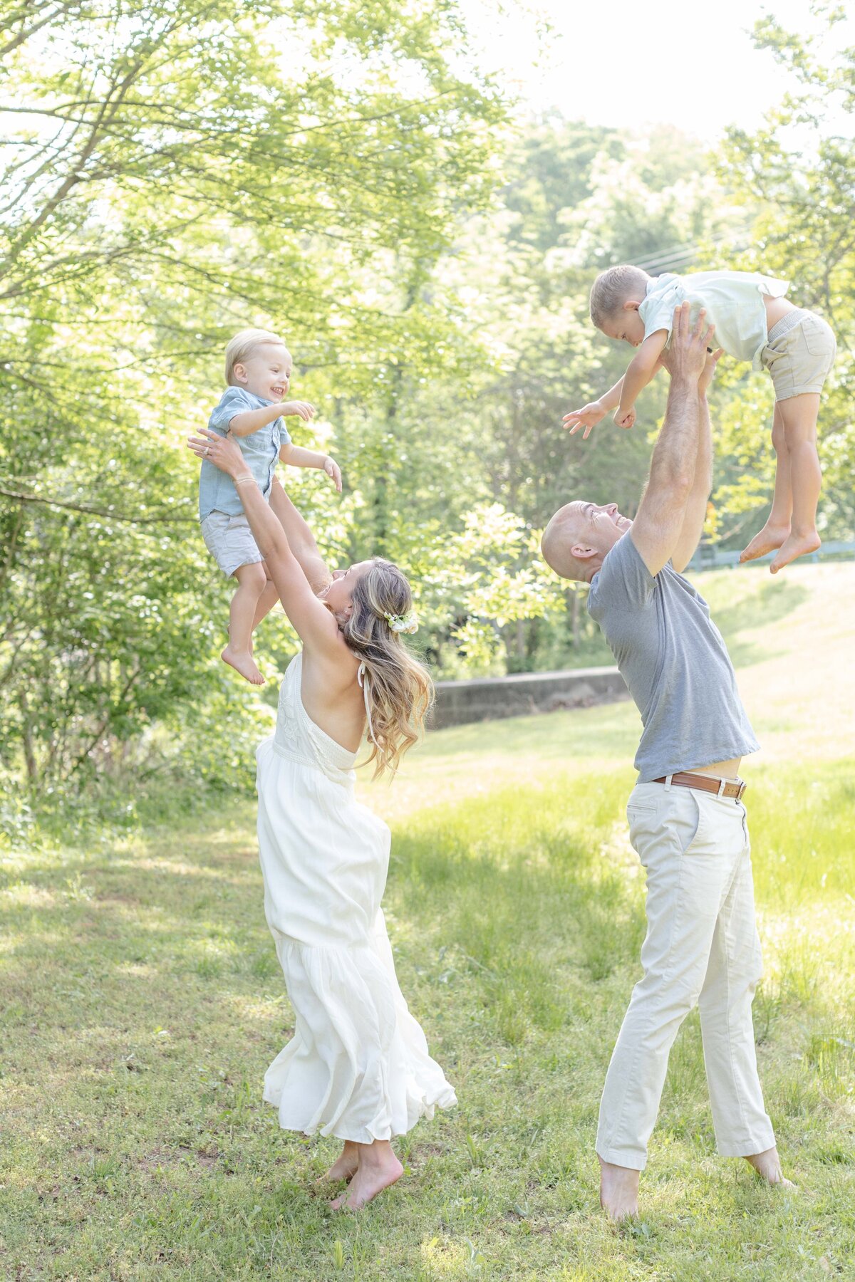 Greenville-SC-Family-Spring-Mini-Session-Magnolia-and-Grace-Photography-Co-MeganP81