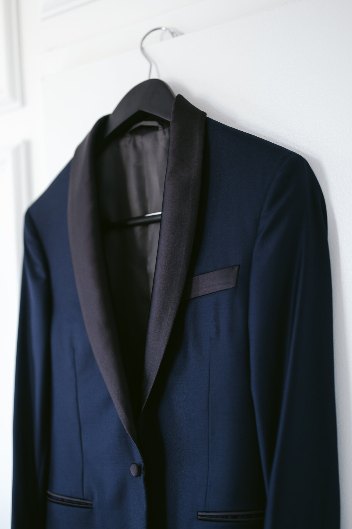 NicodemCreative-Kitty+SpencerWedding-ButterfieldCountryClub-25