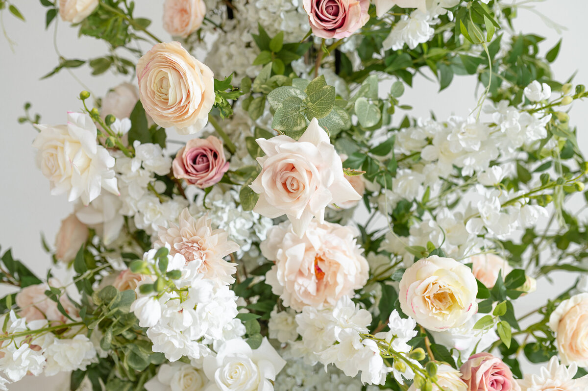 PixelsandWood_2024_floralShoot_050424-11
