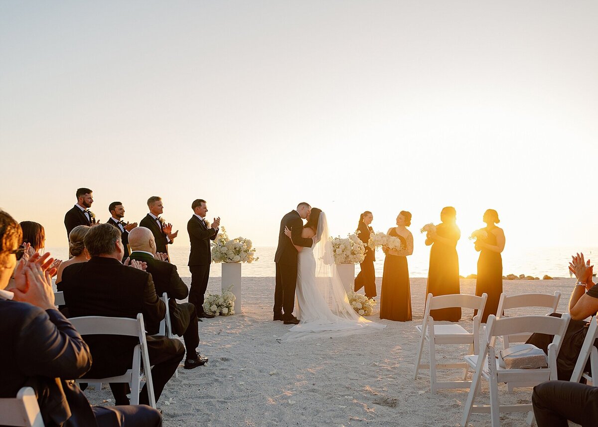 Lido-Beach-Resort-Wedding_0052
