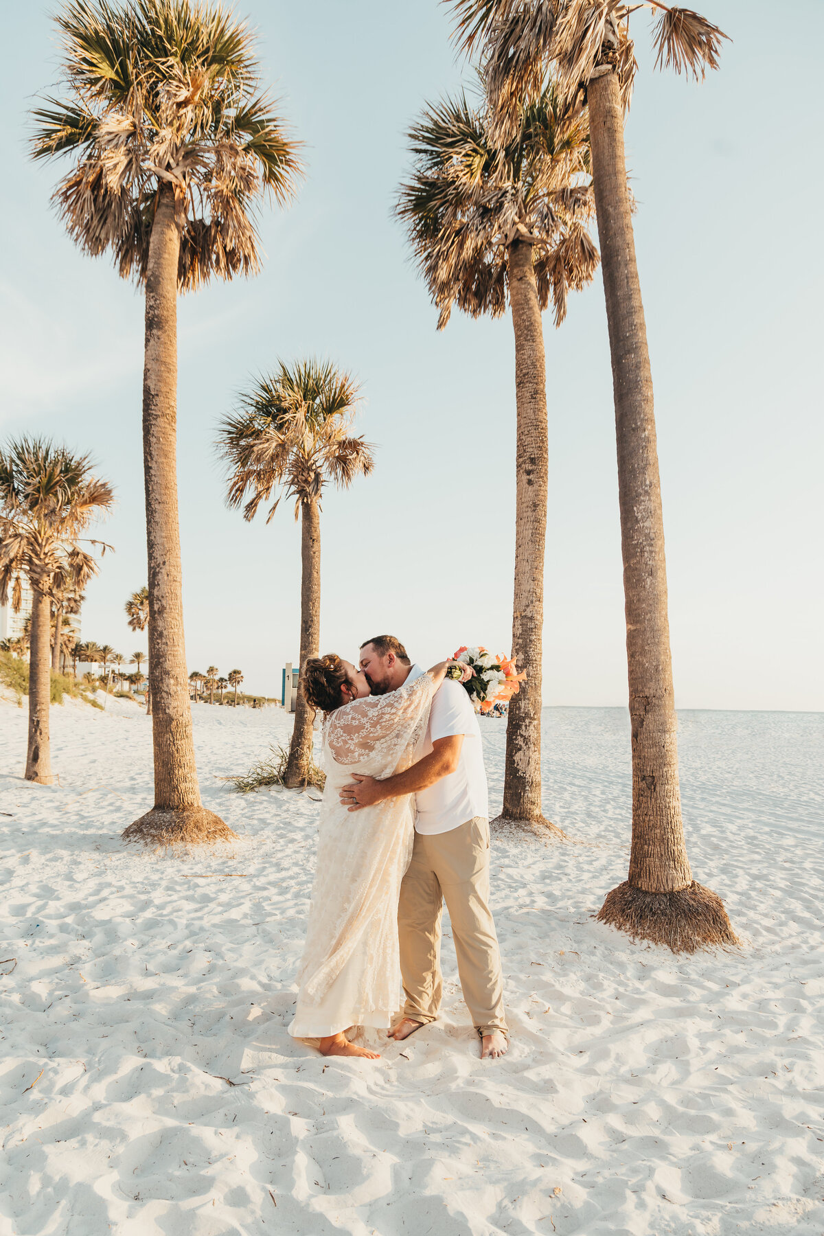 ariel-amir-photo-clearwater-beach-elopement-chantilly-chic-celebrations-14