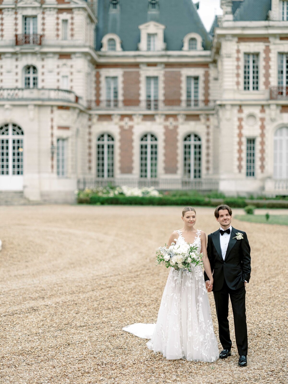 Chateau de Baronville wedding Paris florist13